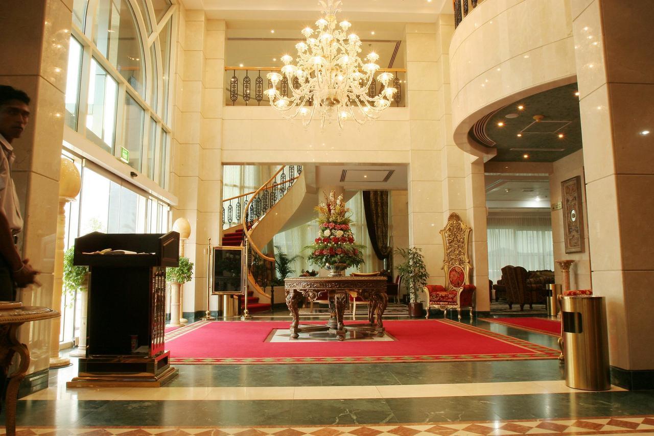 Nejoum Al Emarat Hotel Sharjah Esterno foto